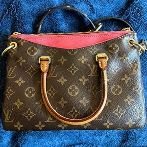 Louis Vuitton Pallas BB bag